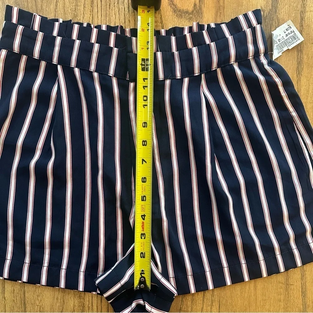 Forever 21 Women’s Shorts Navy Blue Red White Striped Sailor Pockets Sz Medium